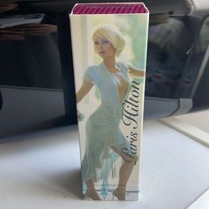 Paris Hilton eau de Parfum spray 50 ml.  Perfume
